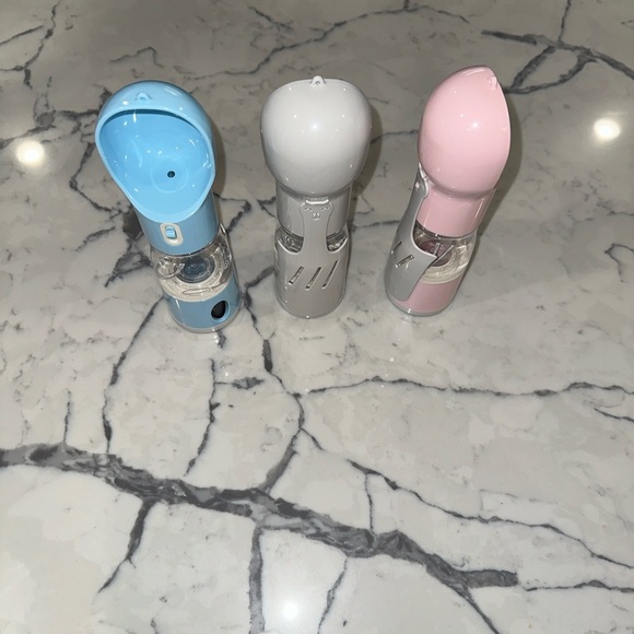 Portable Water Bottle with Built-In Bowl – Leakproof Travel Pet Dispenser 4 in 1 - Picture 6 of 6